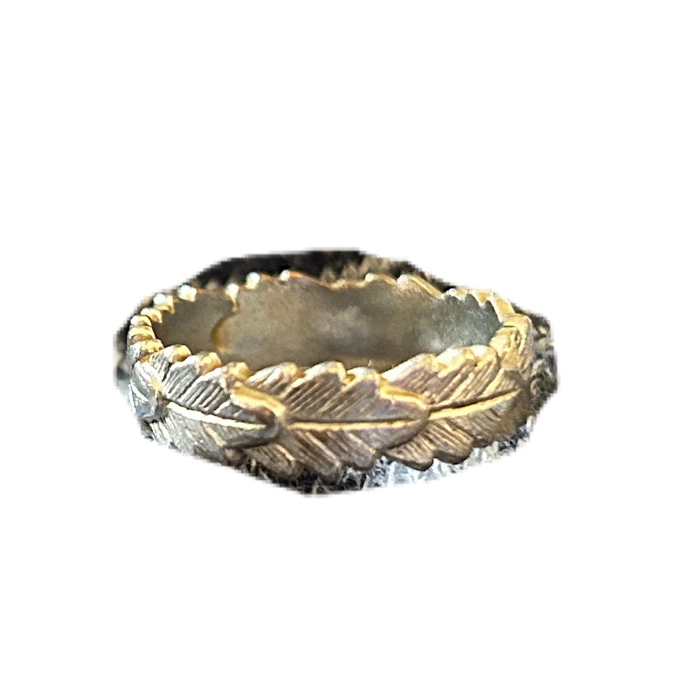 Vintage Avon Signed Etched Silvertone Band of Leaves